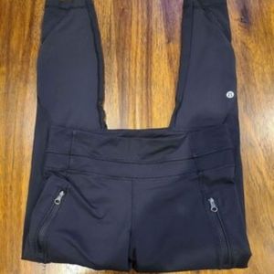 Lululemon black leggings size 6.  Excellent Condition